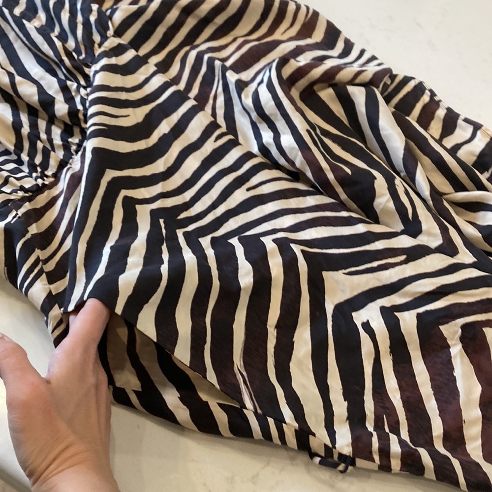 Banana Republic Heritage Canna Silk Dress Brown Zebra Maxi Dress Pockets M - Picture 6 of 9